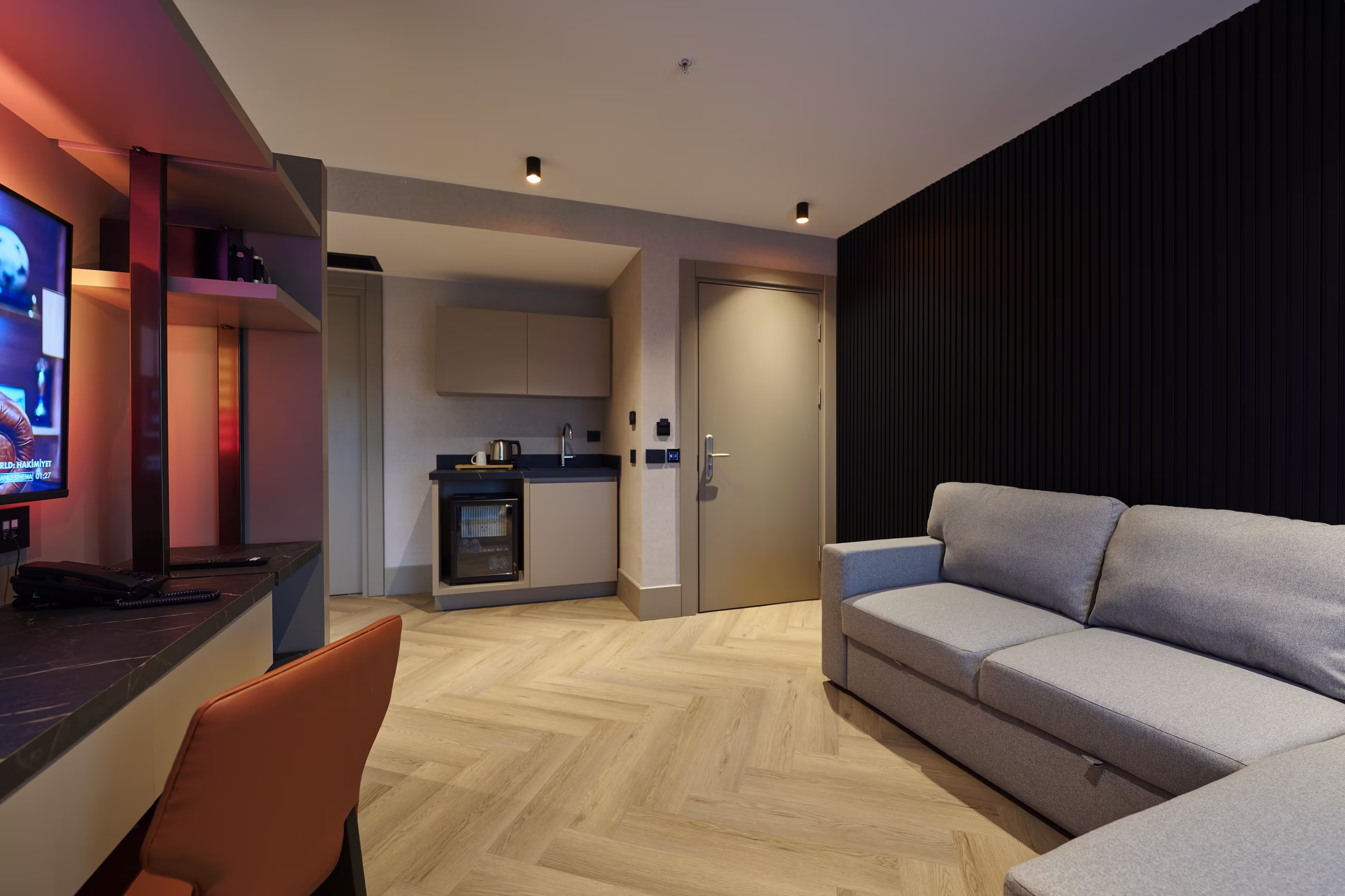 Ramses-hotel-izmir-odalar-king-suite-05