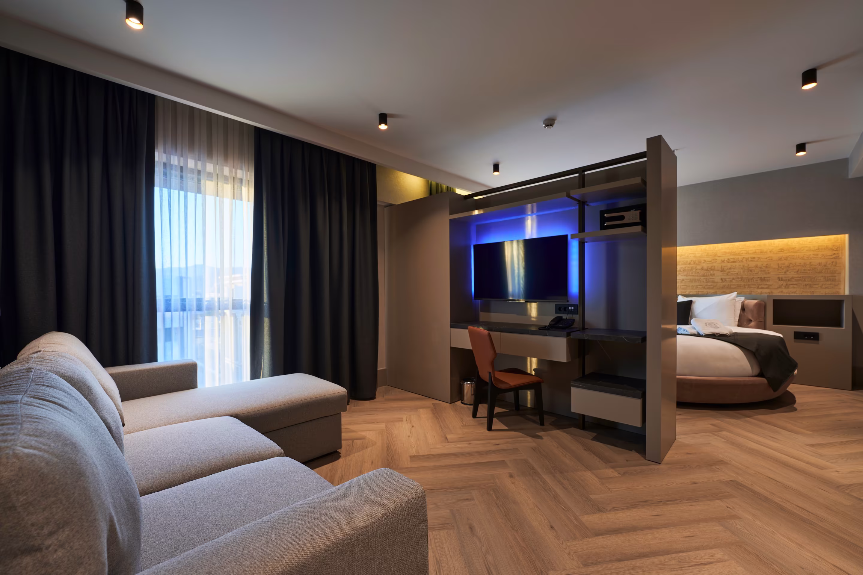 Ramses-hotel-izmir-odalar-king-suite-08